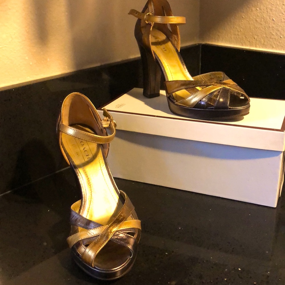 Coach Heels - Picture 6 of 6